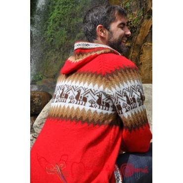 Veste à capuche rouge des Andes