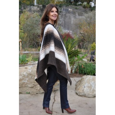 Élégant Poncho marron en alpaga