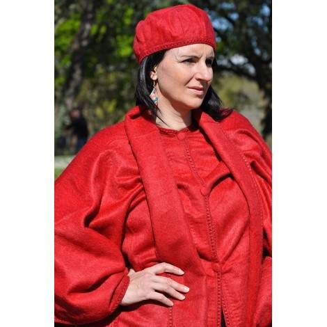Manteau cape rouge indien