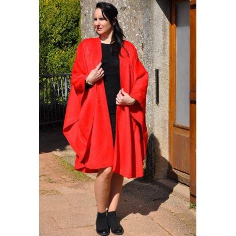 Manteau cape rouge