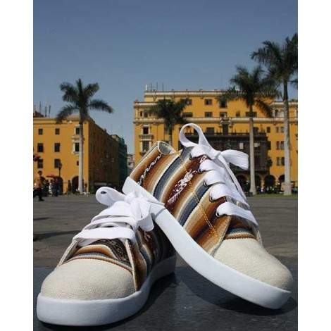 La chaussure des Incas sable blanc